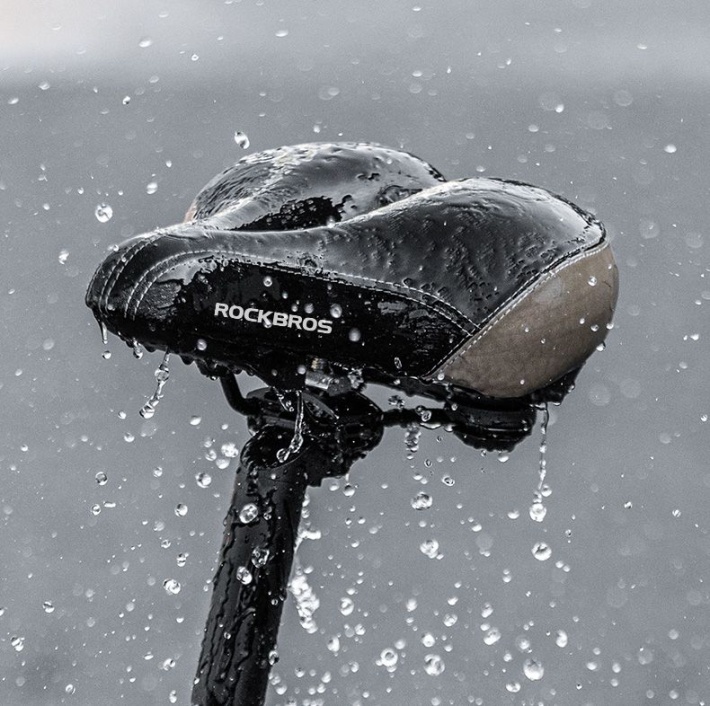 Седло ROCKBROS черное, комфортное с задним фонариком, арт FU-5700L 4